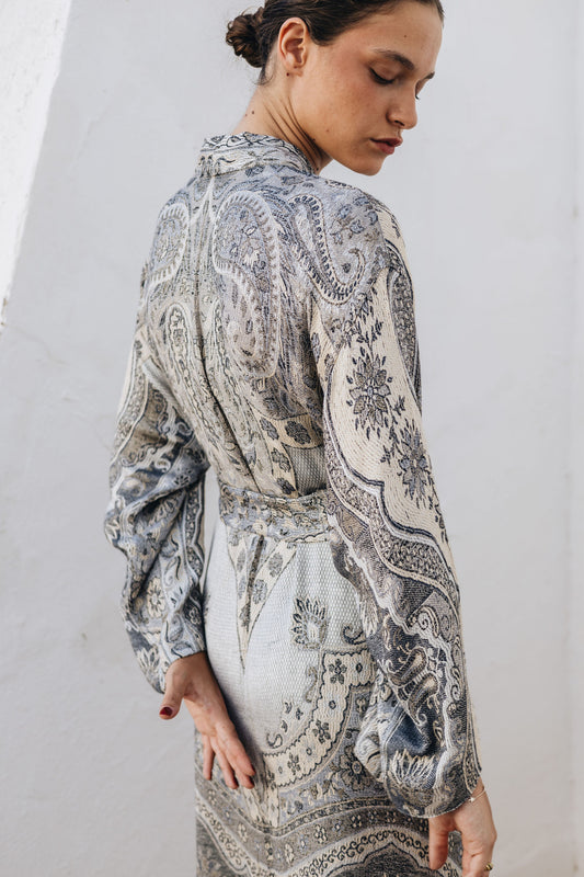 BATA NOOR REVERSIBLE